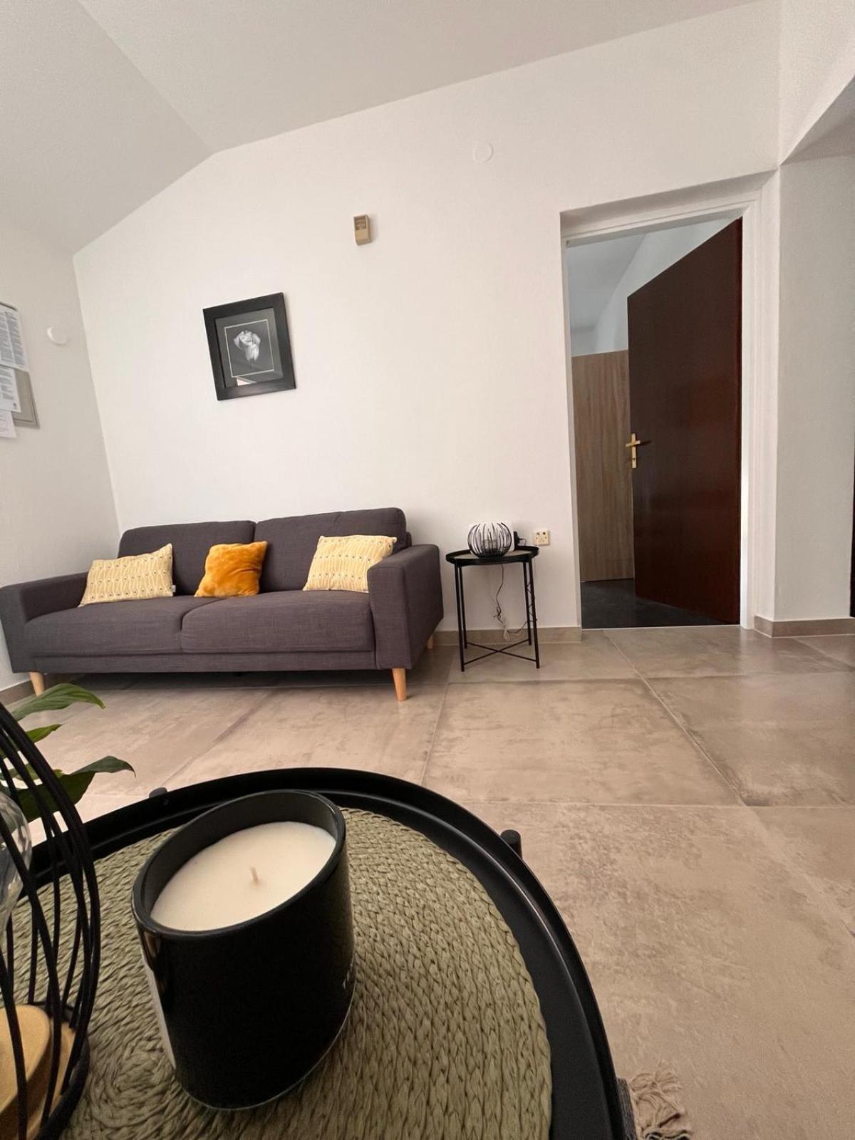 Apartments Mirijana Pula Exterior foto